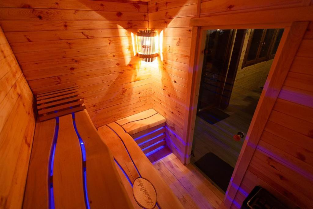 Caloroczny Sowka Na Kaszubach Z Bania I Sauna Na Wylacznosc, Wspolny Basen I Bilard Z Domkiem Jeleniowka - Ostrowite Lesna Dolina