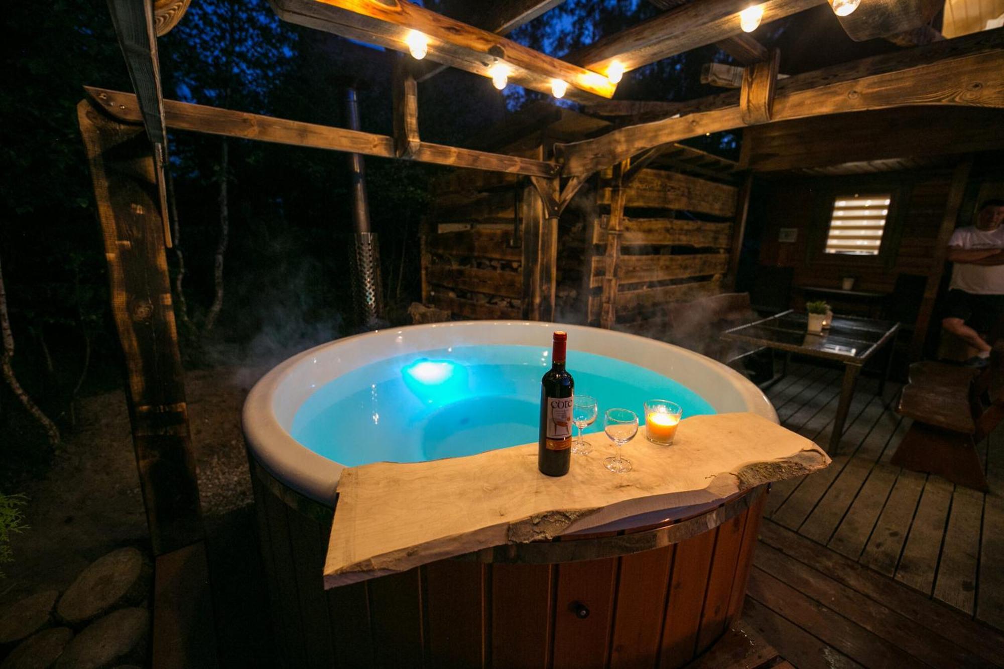 Ferienhaus Caloroczny Sowka Na Kaszubach Z Bania I Sauna Na Wylacznosc, Wspolny Basen I Bilard Z Domkiem Jeleniowka - Ostrowite Lesna Dolina *
